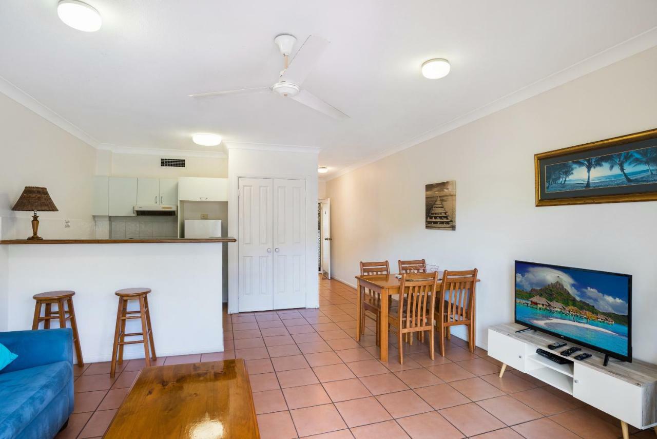 The York Beachfront Holiday Apartments Yorkeys Knob Exterior foto